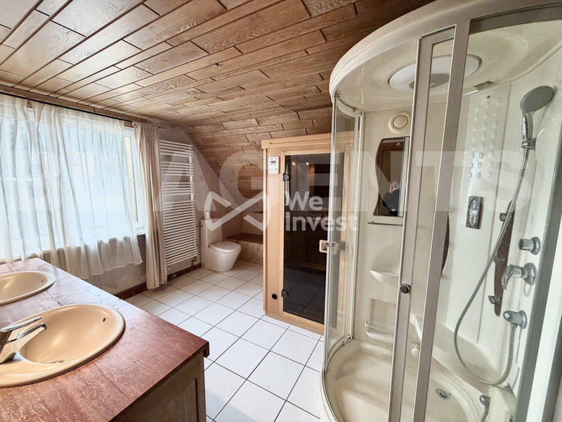 Maison - 138 m² - 6 pièces