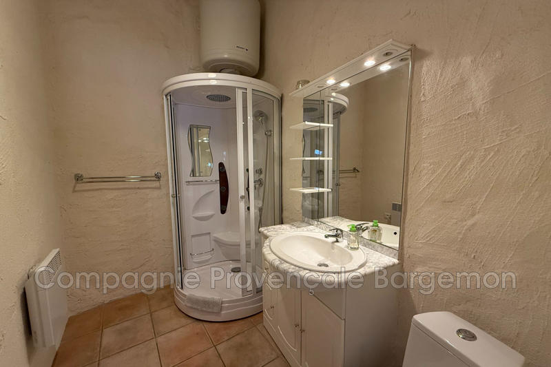 Maison de village - 204 m² - 2 pièces