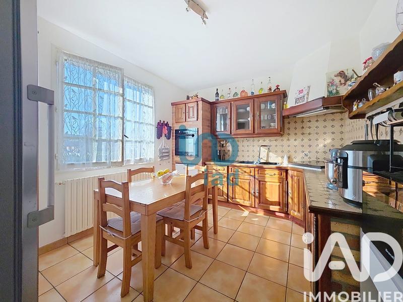 Maison - 97 m² - 5 pièces