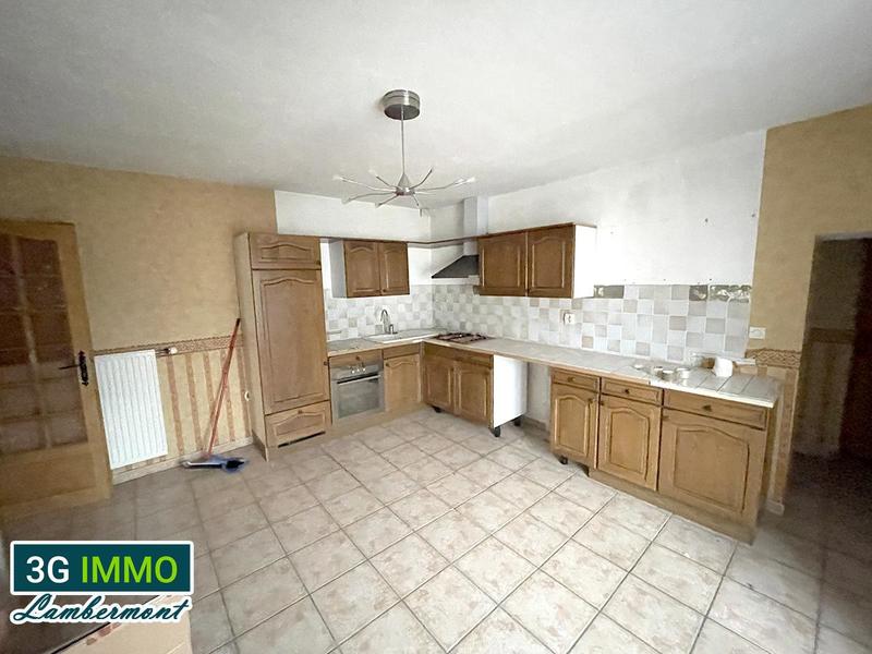 Maison - 159 m² - 9 pièces