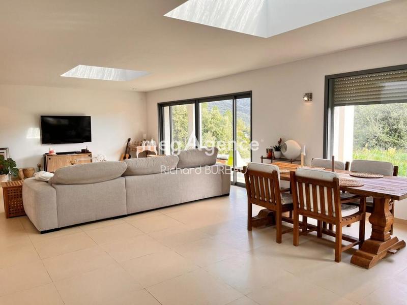 Maison de campagne - 223 m² - 8 pièces