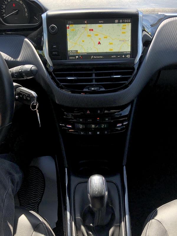 Peugeot 2008 1.5 Hdi Allure Bluehdi 100cv Bvm5