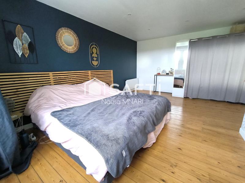 Maison - 140 m² - 6 pièces