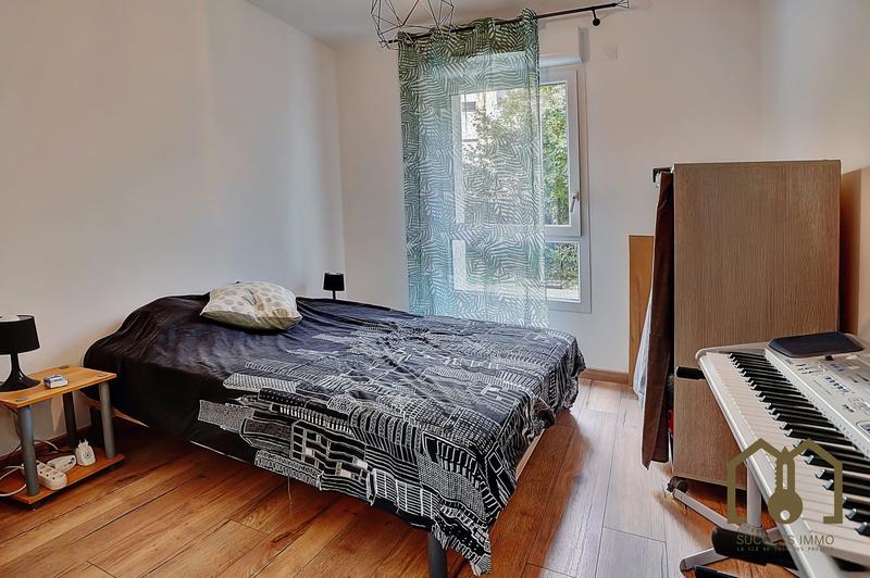 Appartement - 80 m² - 4 pièces