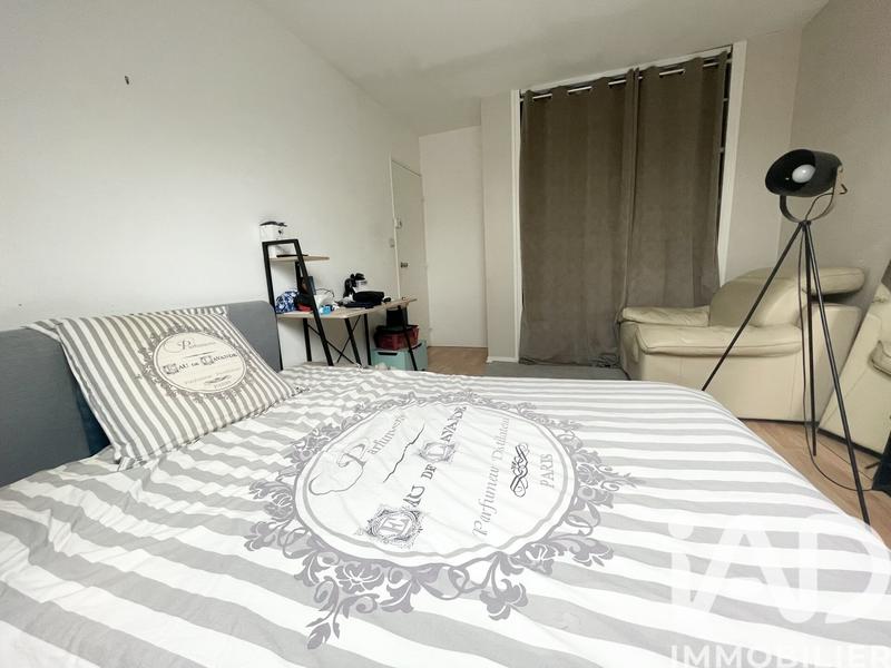 Maison - 182 m² - 7 pièces