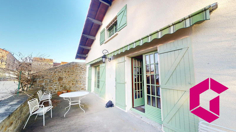 Villa - 102 m² - 7 pièces