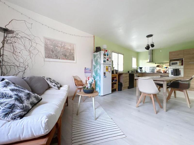 Maison - 102 m² - 4 pièces