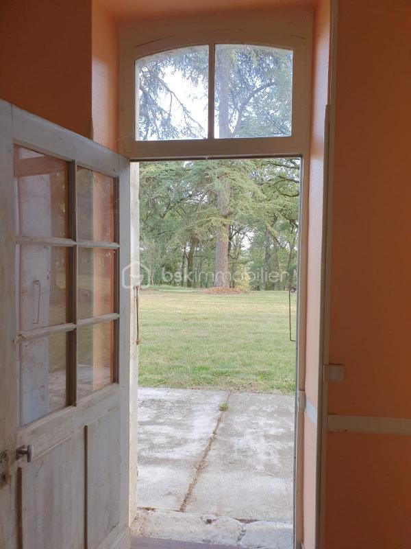 Maison - 350 m² - 10 pièces