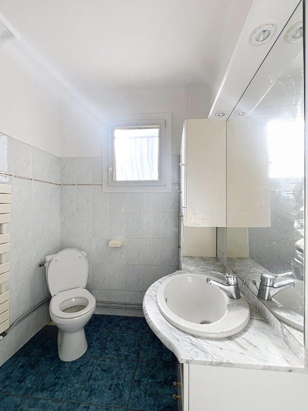 Maison - 174 m² - 9 pièces