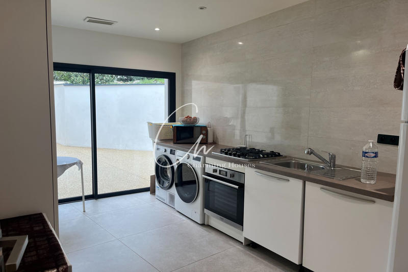 Maison contemporaine - 187 m² - 6 pièces