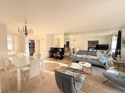 Duplex - 115 m² - 5 pièces