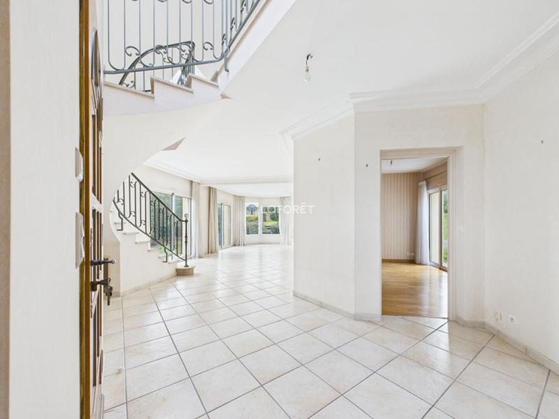 Maison - 167 m² - 5 pièces