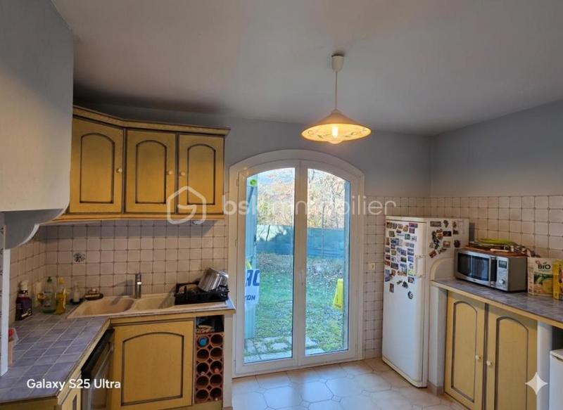 Entrepôt - 115 m² - 4 pièces