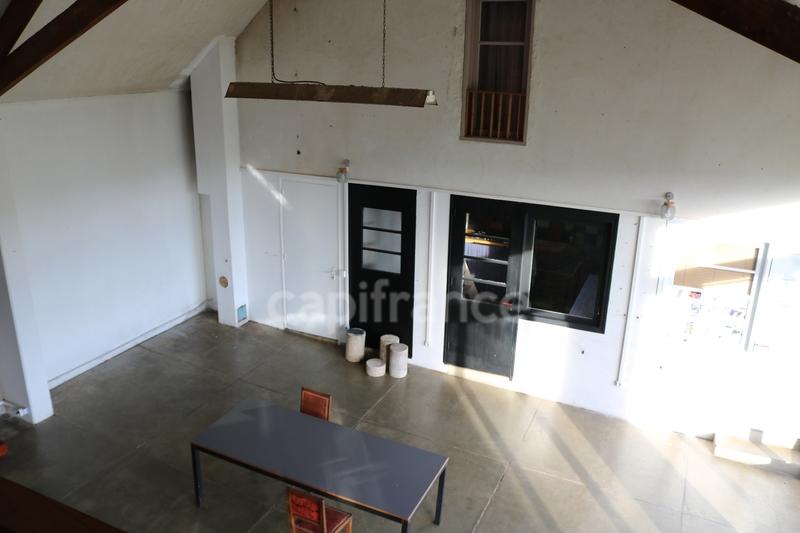 Maison - 202 m² - 8 pièces