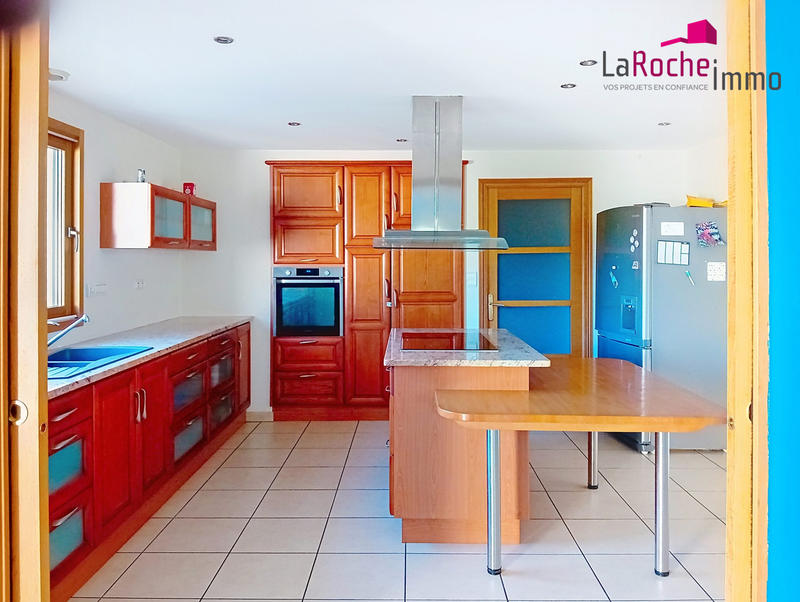 Maison contemporaine - 190 m² - 8 pièces