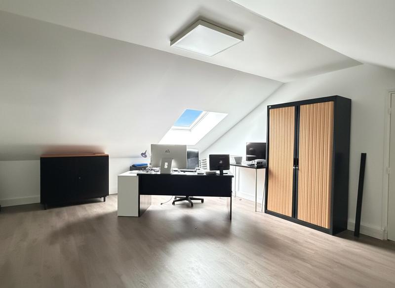 Maison - 140 m² - 3 pièces