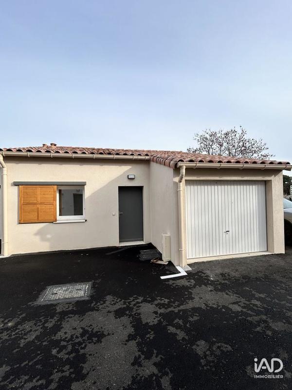 Maison - 96 m² - 4 pièces