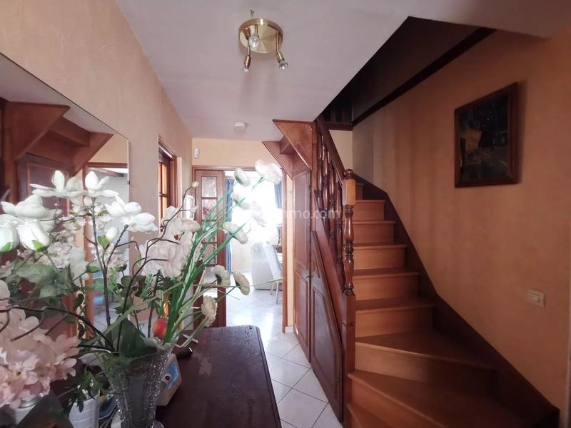 Maison - 95 m² - 5 pièces