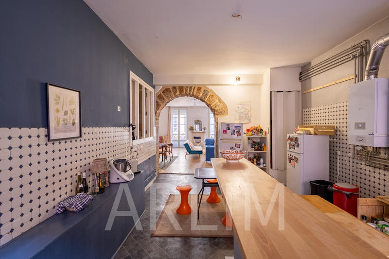 Appartement - 151 m² - 5 pièces