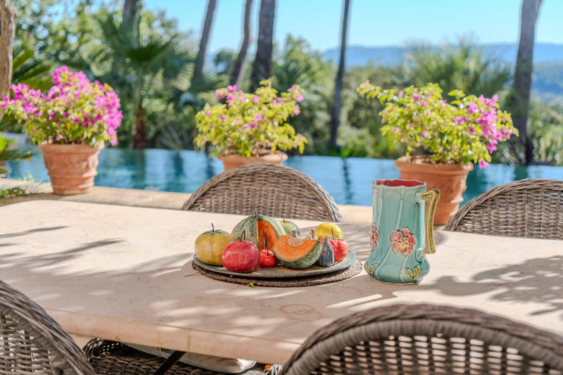 Bastide - 300 m² - 7 pièces