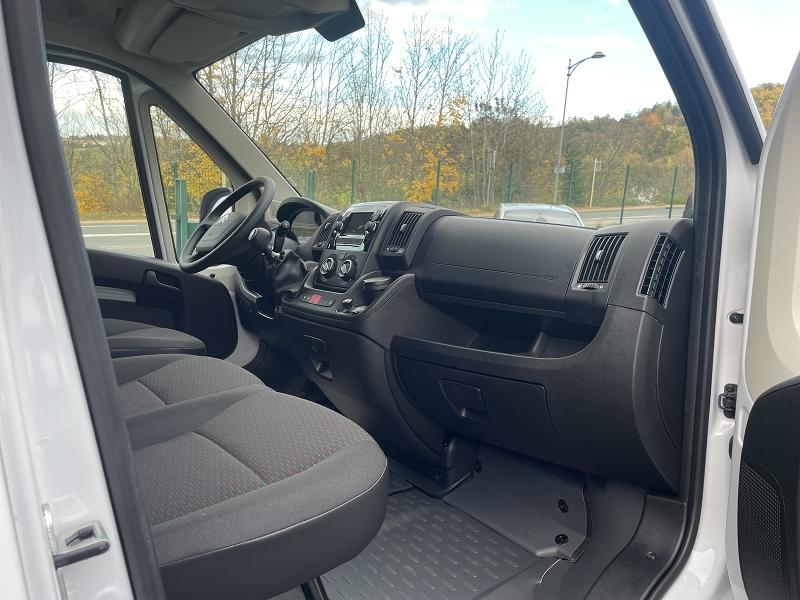 Citroën Jumper III Fourgon Tole Club 33 L2h2 2.2 Bluehdi 16v s&amp;S - 140