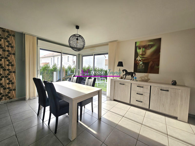 Maison - 124 m² - 8 pièces