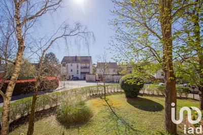 Appartement - 90 m² - 4 pièces