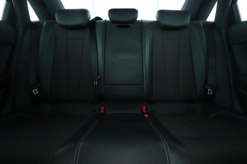 Audi A4 1.4 Tfsi s line s tronic 150 ch