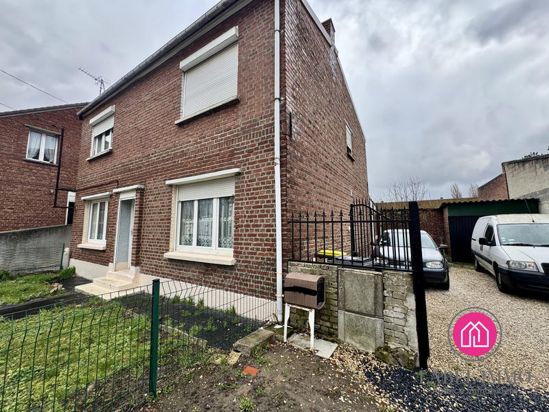 Maison - 115 m² - 6 pièces