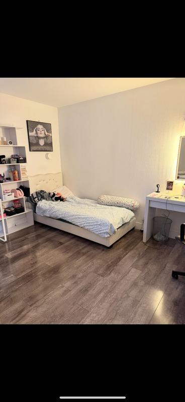 Appartement - 120 m² - 5 pièces