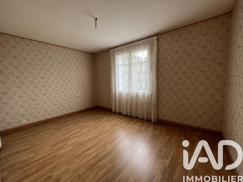 Maison - 91 m² - 5 pièces