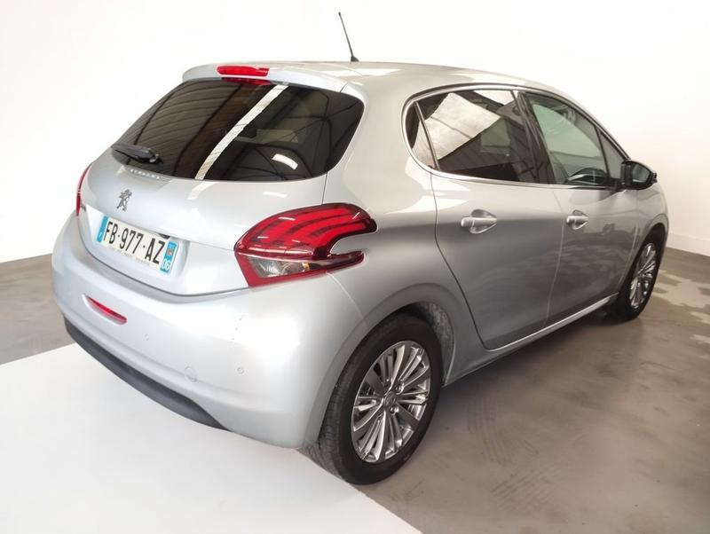 Peugeot 208 1.2 Thp 110 Allure Ba 5p