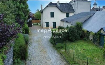 Maison - 130 m² - 7 pièces