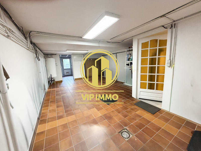 Maison - 90 m² - 7 pièces