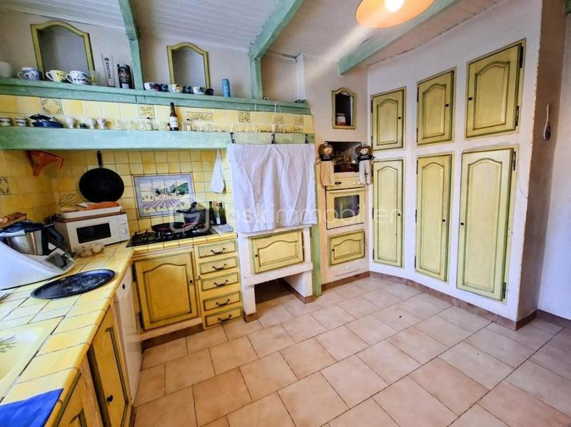 Maison - 200 m² - 6 pièces