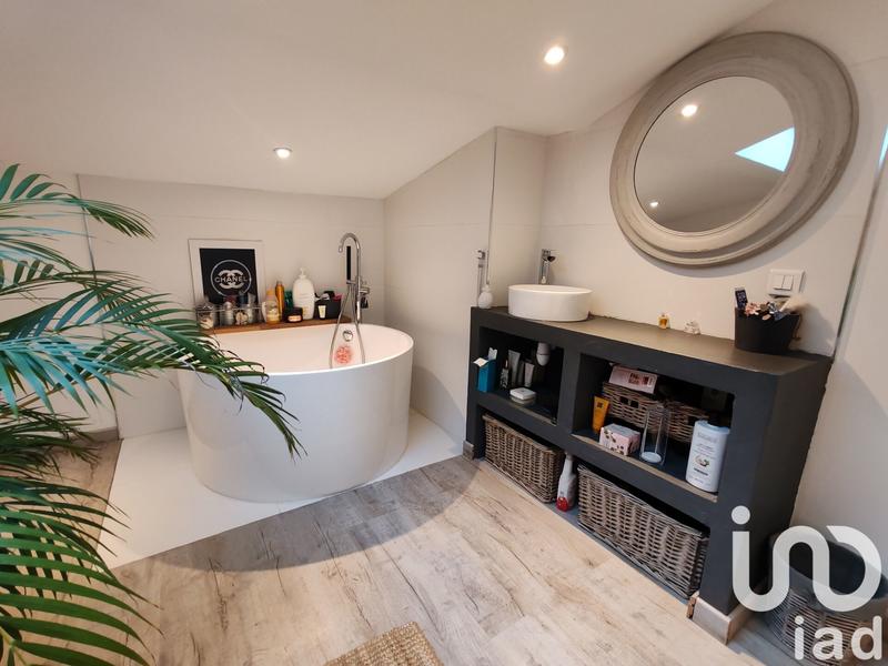 Maison de ville - 77 m² - 5 pièces