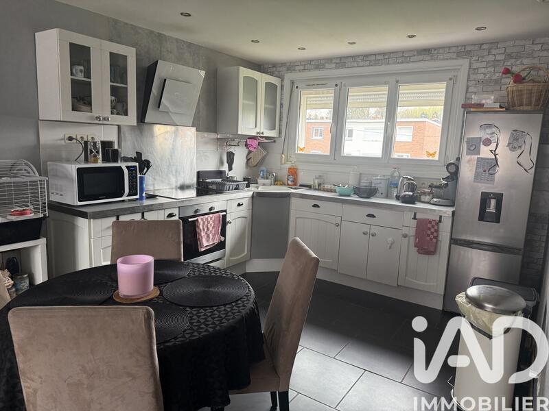 Maison de ville - 88 m² - 5 pièces