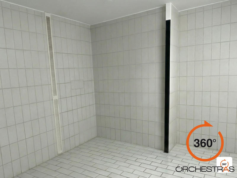 Local d'activités - 423 m²