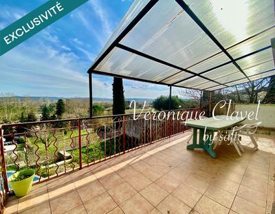 Propriété - 134 m² - 6 pièces