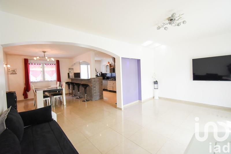 Maison - 196 m² - 6 pièces