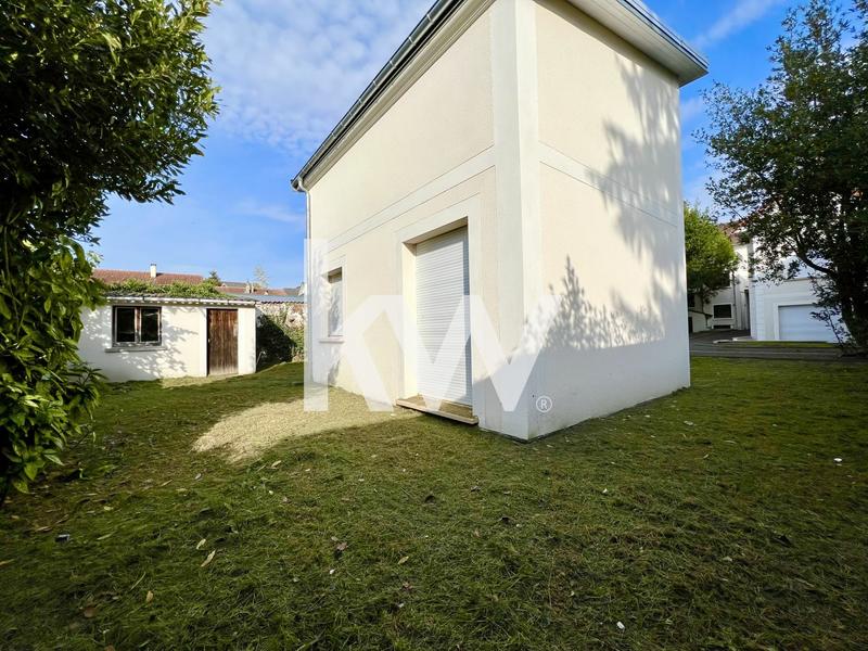 Demeure - 160 m² - 6 pièces