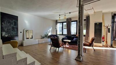 Bureau - 83 m² - 1 pièce