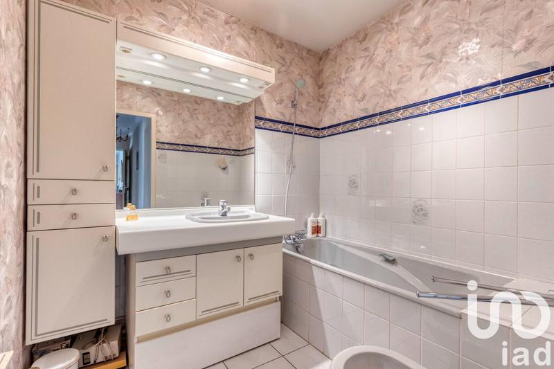 Appartement - 86 m² - 4 pièces