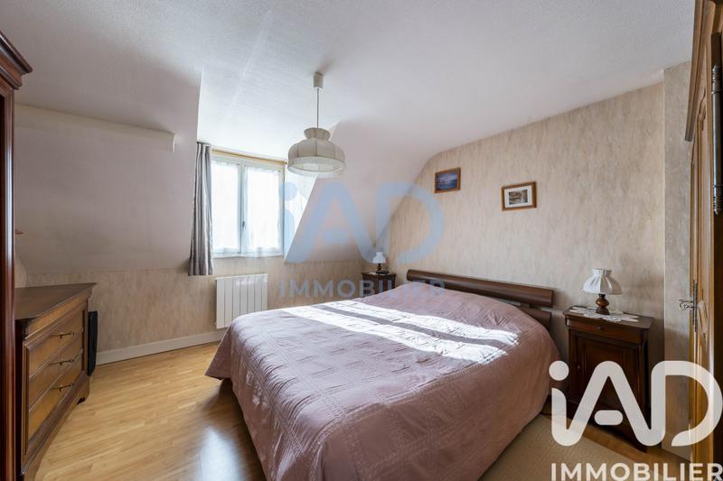 Maison - 91 m² - 5 pièces