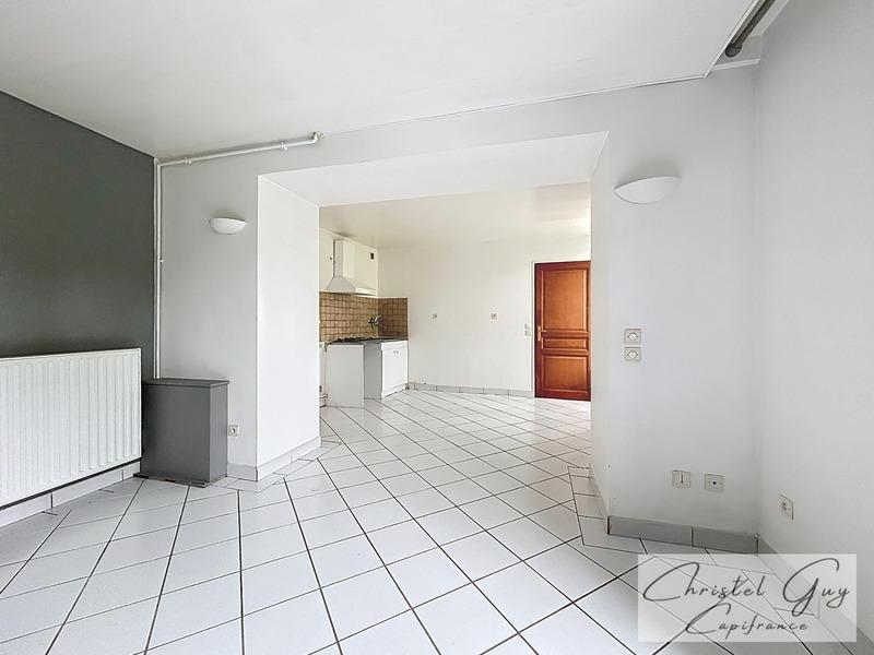 Immeuble - 81 m² - 4 pièces