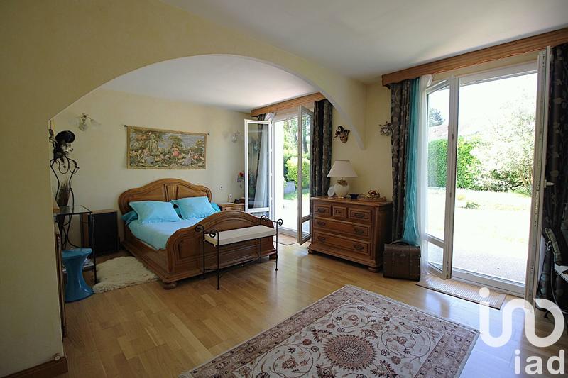 Maison - 121 m² - 5 pièces