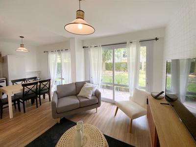 Appartement - 94 m² - 6 pièces