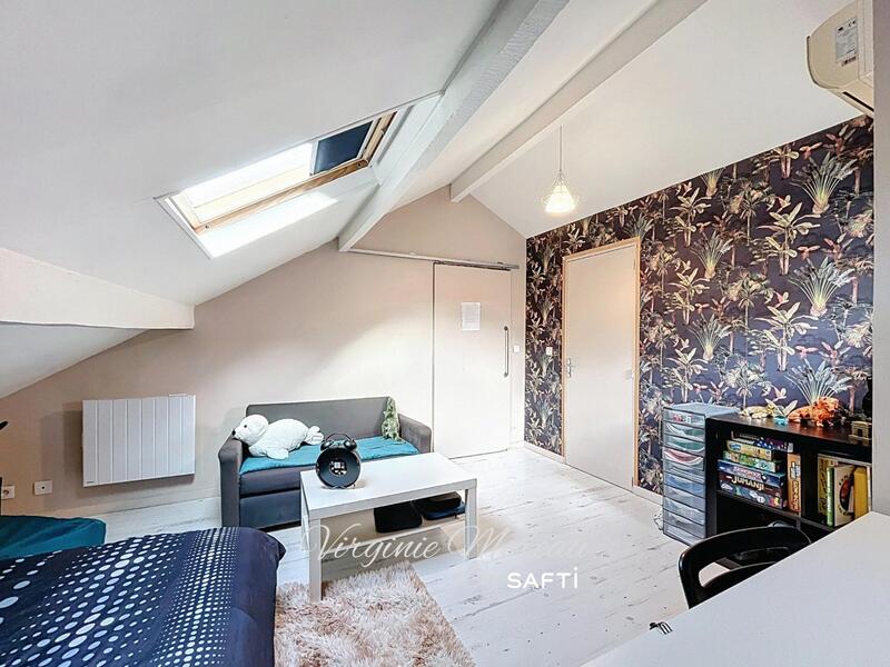 Maison - 88 m² - 4 pièces