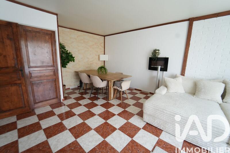 Appartement - 90 m² - 4 pièces