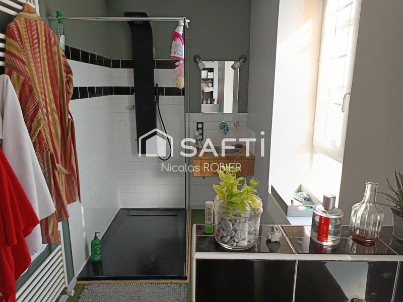 Maison - 290 m² - 6 pièces